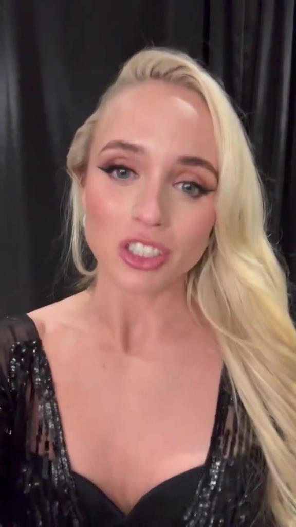 這么甜美的長(zhǎng)相，要是不跟你說(shuō)，你都不知道她也是籃球遠(yuǎn)動(dòng)員